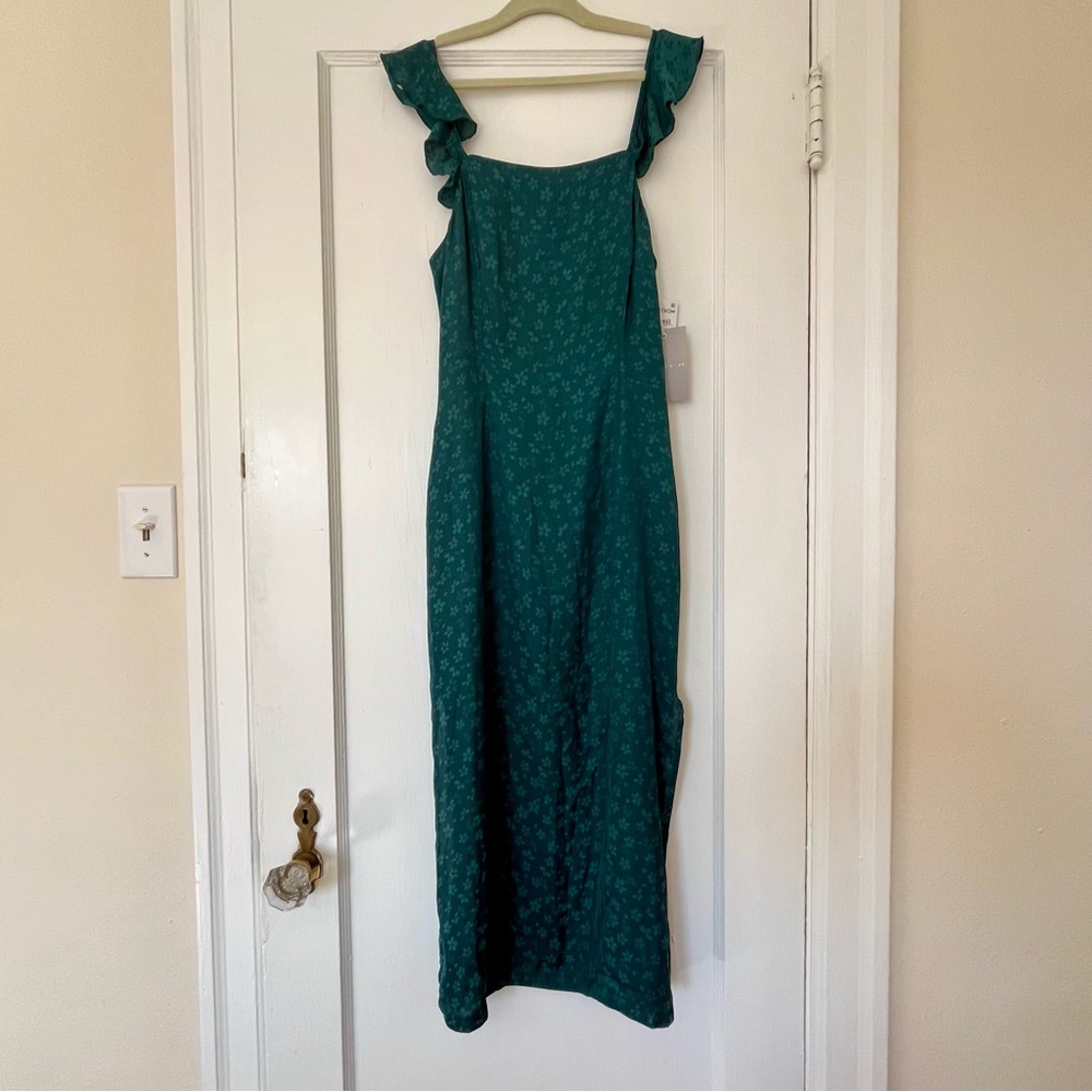 NWT Chelsea 28 Ruffle Strap Midi Dress